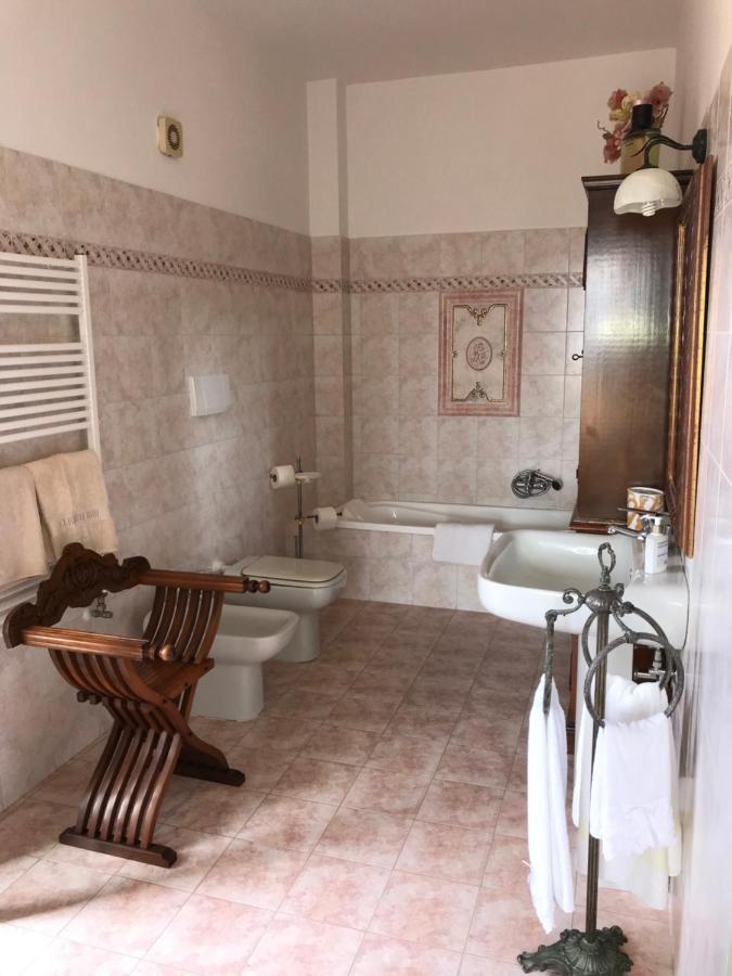 Bed and Breakfast Relais Le Folaghe Ladispoli Esterno foto