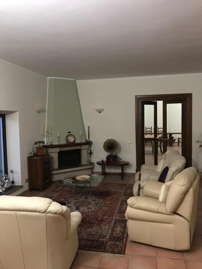 Bed and Breakfast Relais Le Folaghe Ladispoli Esterno foto
