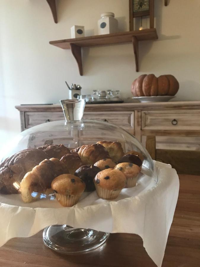 Bed and Breakfast Relais Le Folaghe Ladispoli Esterno foto